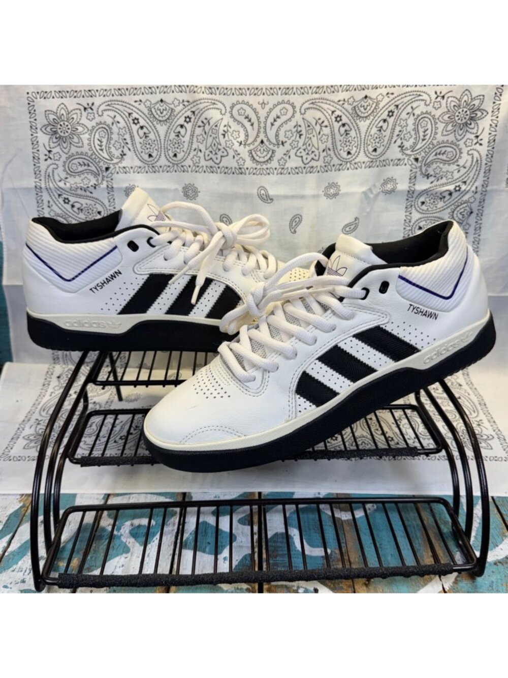 Adidas Tyshawn signature skateboard shoe White/Black Leather Mens Size 9